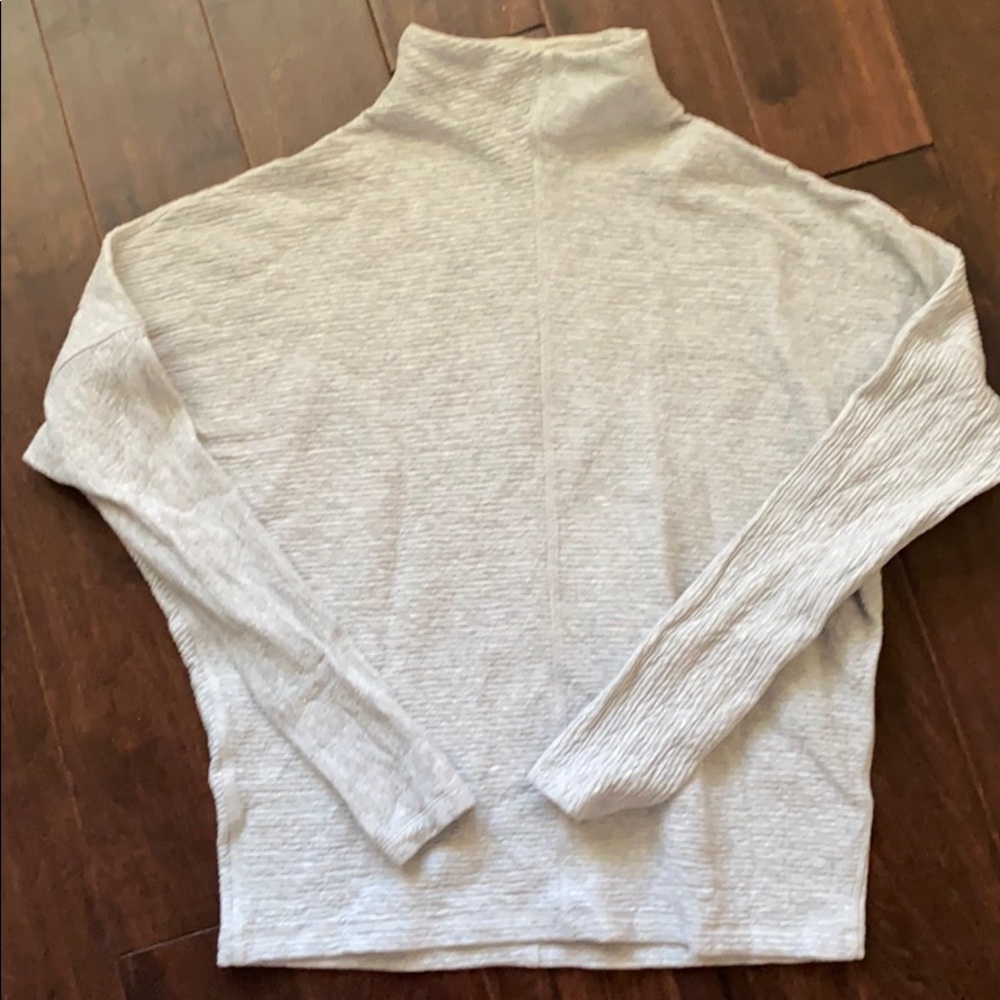 Lululemon mock neck sweater